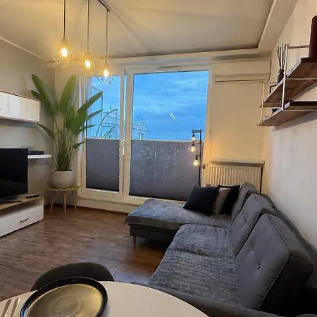 Glebocka Sky Z Panorama Warszawy Dla Maksymalnie 6 Osob *